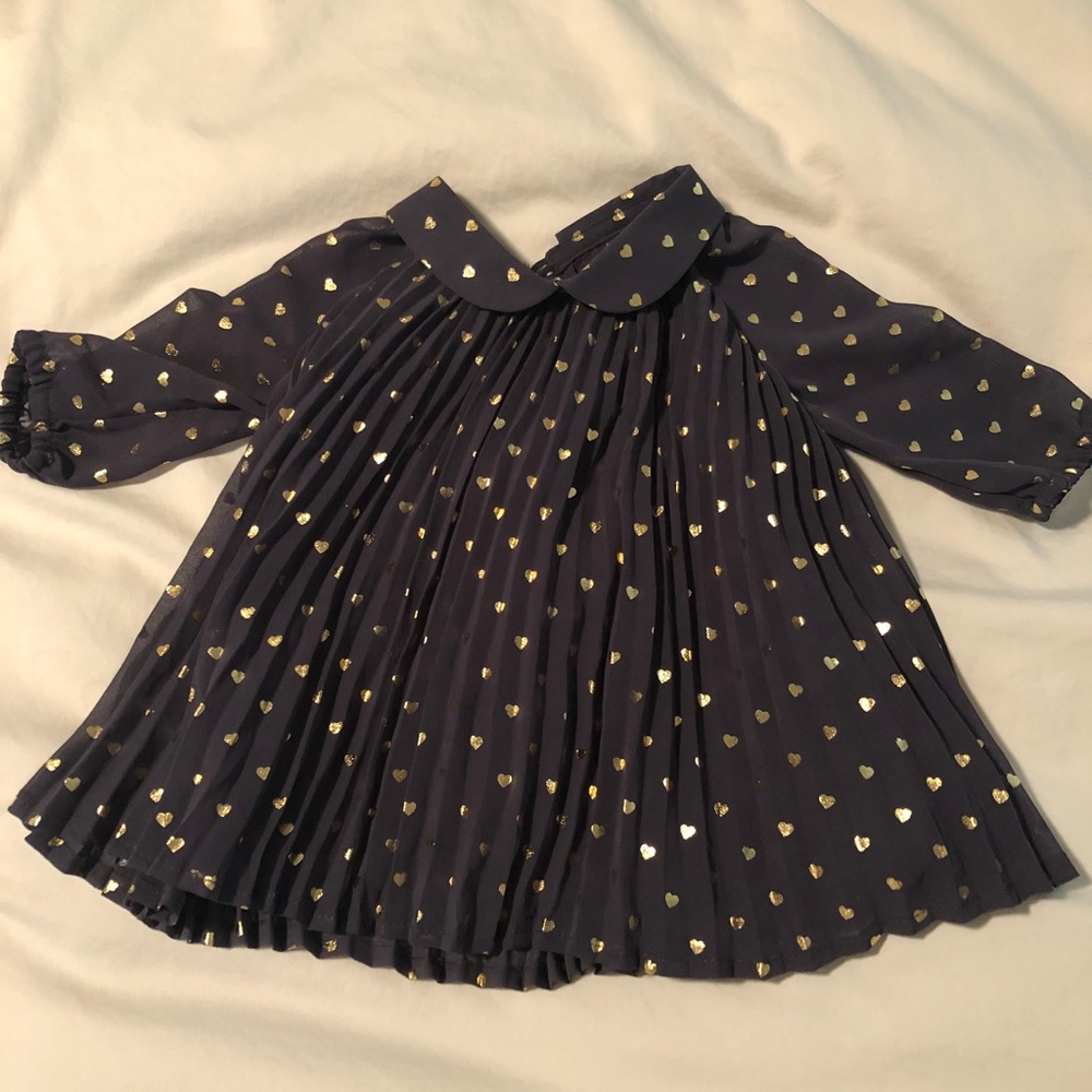 Grey sheer pleated tunic with sheer sleeves